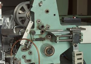 万能な接続部品シャントワイヤー